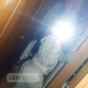 I'm available for incall or outcall &amp; online service profile image