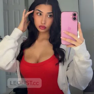 Petite Lil Persian Sexy Girl profile image