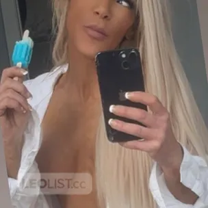 Thursdays suck and so do I! Will FT and WhatsApp to verify profile image