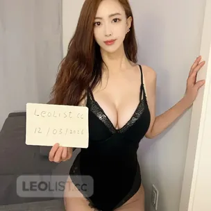 Just arrived FACES NEW SERVICES ! SUPER SEXY Asian GIR profile image