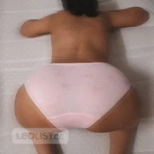 Simmi slim tight figure 21 year old indian girl available profile image