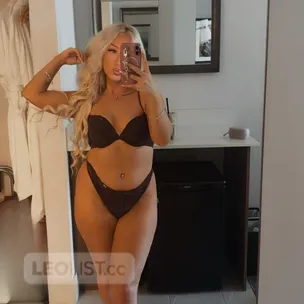 blonde gfe princess - here till Sunday profile image
