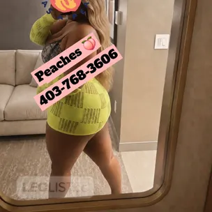 SUPER8 in/out V.I.P PSE Busty BBW UPSCALE DOLL profile image