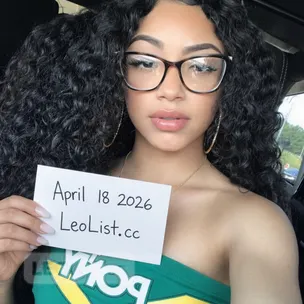 LIGHT SKINNED 22 YERS OLD BEAUTIFUL HAIR FLAWLESSSKIN profile image