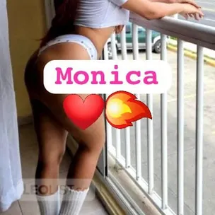 we are hot latina waiting for your Mónica profile image