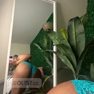 Im available profile image