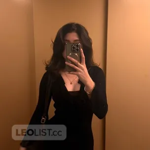 I'm available for incall or outcall &amp; online service profile image
