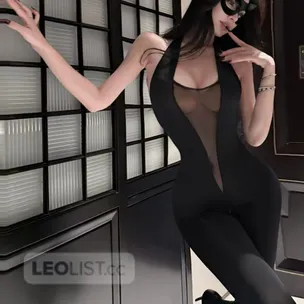super hot Korean party girl profile image