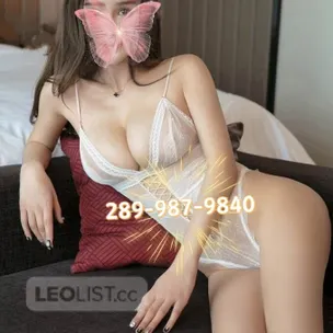 taunton/simcoe. First day in town Japanese new girl profile image