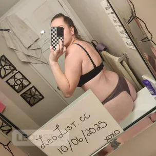 Latenight Playmate Awaits profile image