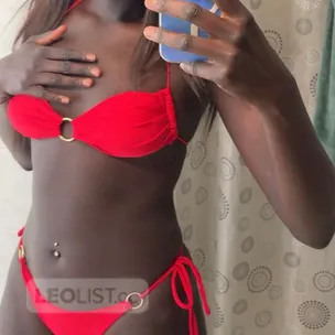 TALL SEXY DARK CHOCOLATE profile image