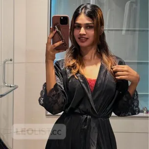 Hot indian punjabi student girl available for fun profile image