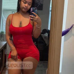 Im available for service and content both FaceTime, video profile image