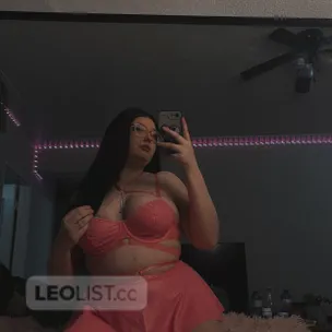 Lusty Busty Luna profile image