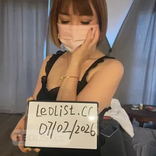 Young college girl Nixie short stay only for kw profile image