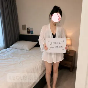 New Girl here! Your best gfe!busty body!Natural D cup! profile image