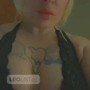 All natural , curvy with a juicy bottom VERIFIED ! Look up profile image
