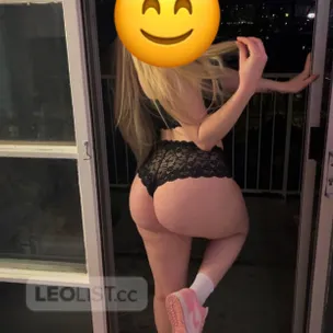 Im wet, tight and available now profile image