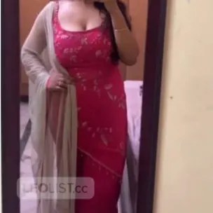 New India girl in city profile image