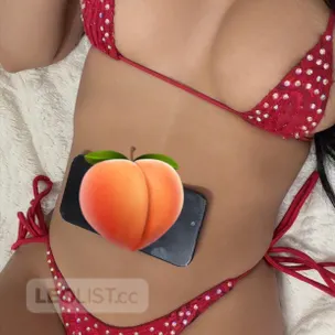 DINA Jeune Collegienne En Rute.. + 12 Hot And Horny Friend profile image